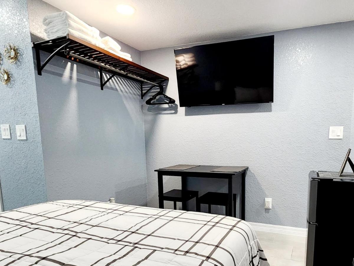 Apartment 3! *