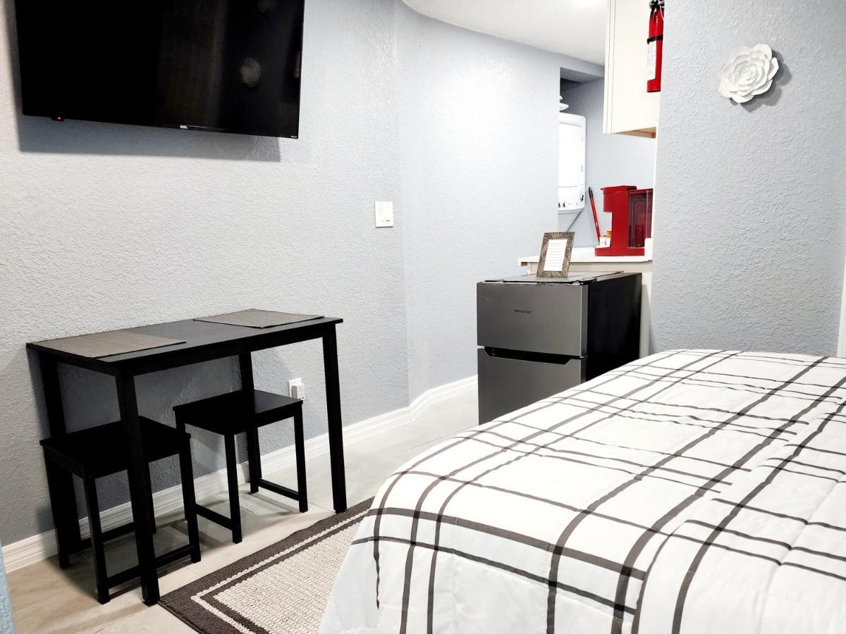 Apartment 3! Lakeland